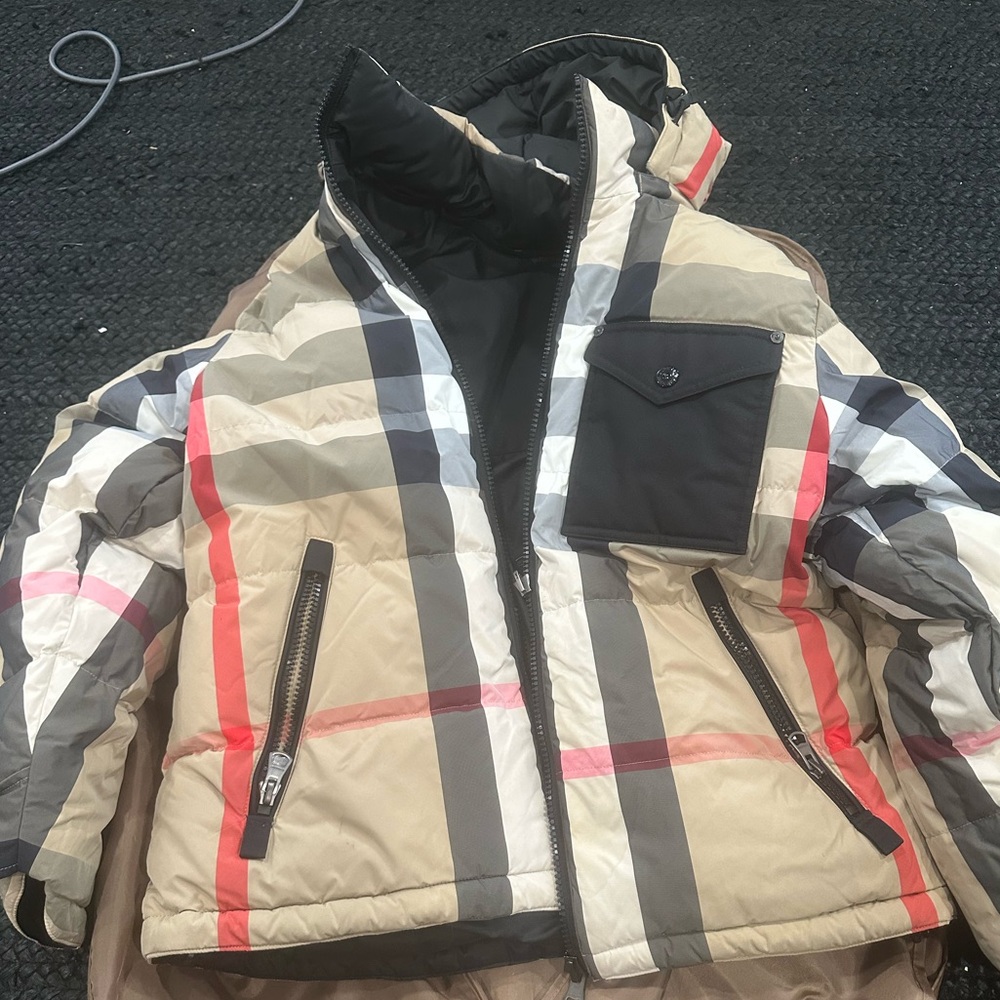 Burberry reversible puffer coat